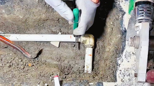 跟著水電工學(xué)本事,天天干的都是熱熔水管,這技術(shù)什么時(shí)候能出師